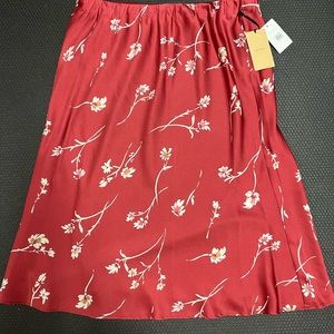 Halogen Red Floral Satin Midi Skirt